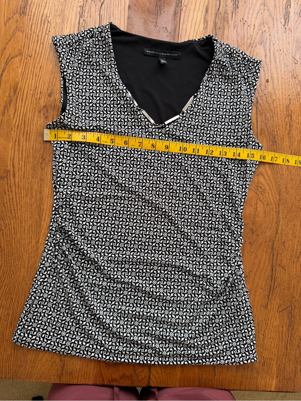 WHBM Sleeveless V-Neck Top